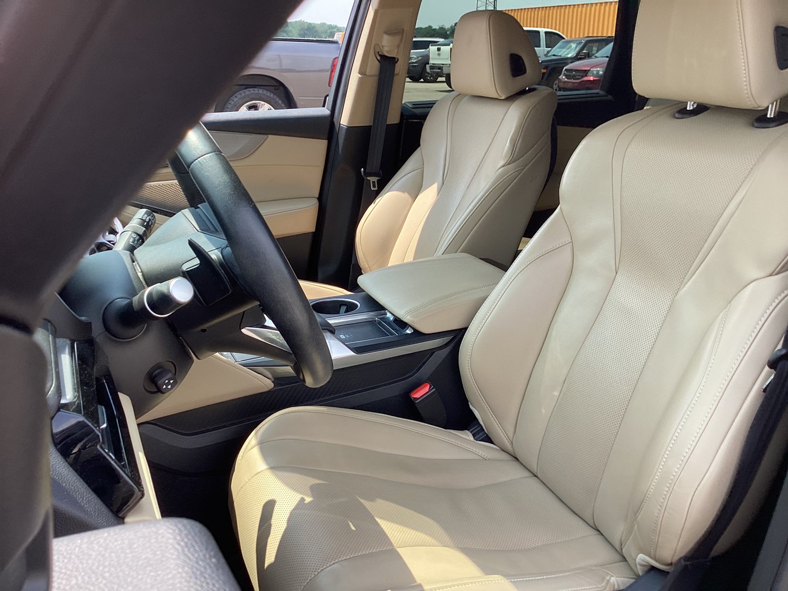 Used 2023 Acura MDX w/ Technology Package AWD/4WD image 8