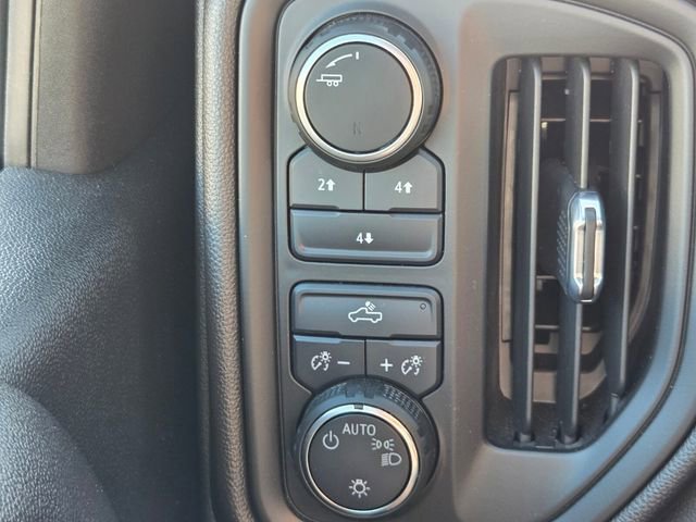 Used 2022 Chevrolet Silverado 3500 W/T image 21