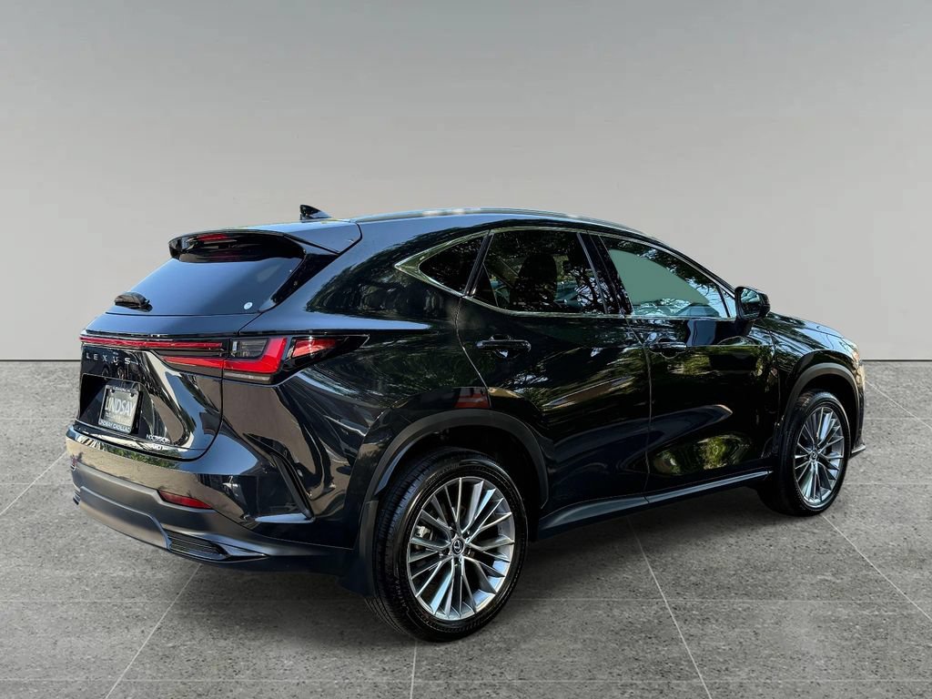 Used 2022 Lexus NX 350h AWD w/ Vision Package image 10