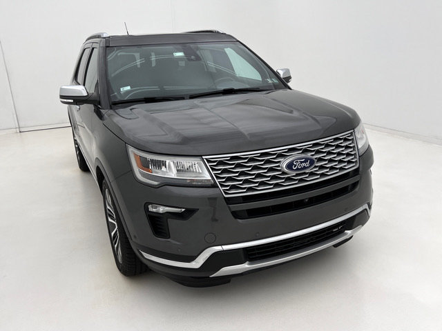 Used 2018 Ford Explorer Platinum AWD/4WD image 3