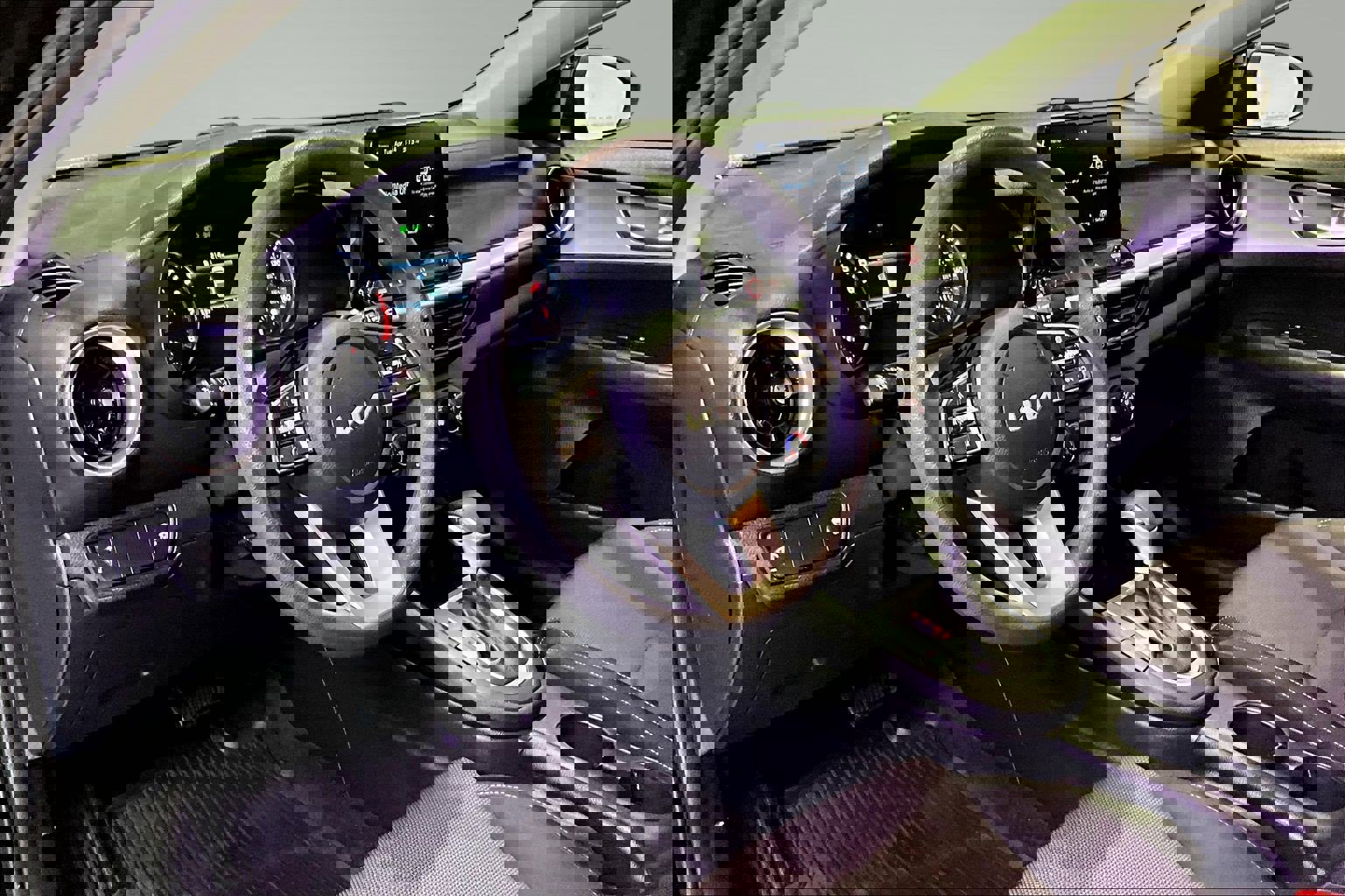 Used 2022 Kia Forte LXS image 16