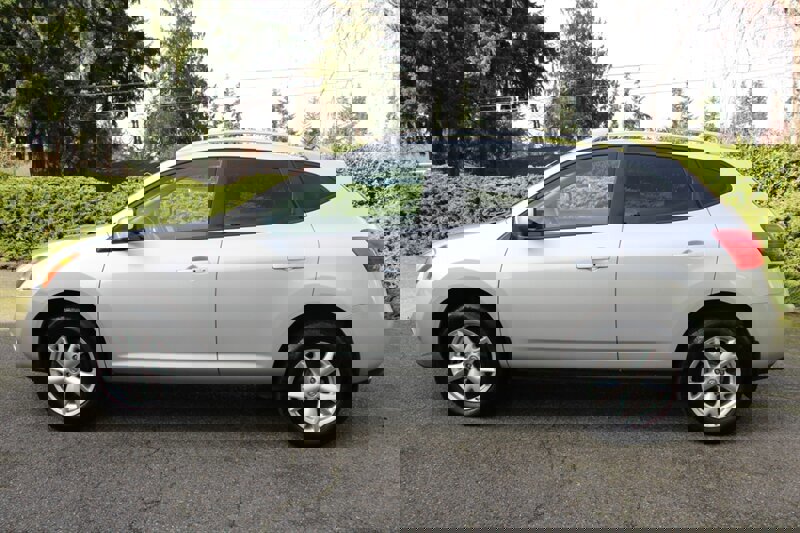 Used 2009 Nissan Rogue SL w/ Premium Pkg image 13