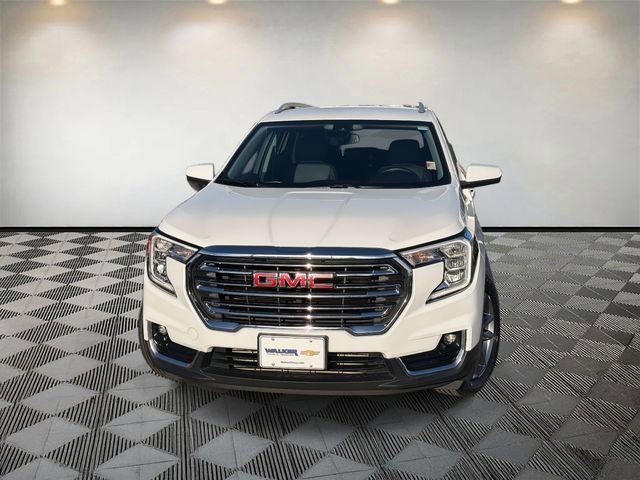 Used 2024 GMC Terrain SLT video 2