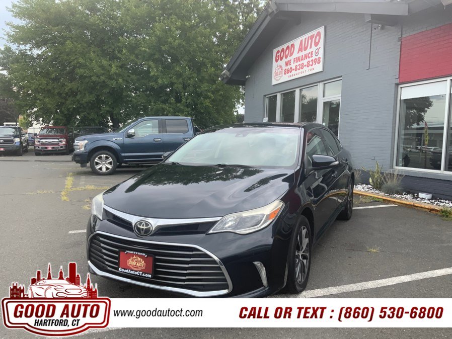 Used 2018 Toyota Avalon XLE FWD image 1