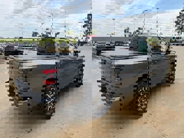 New 2026 Nissan Frontier SV image 5