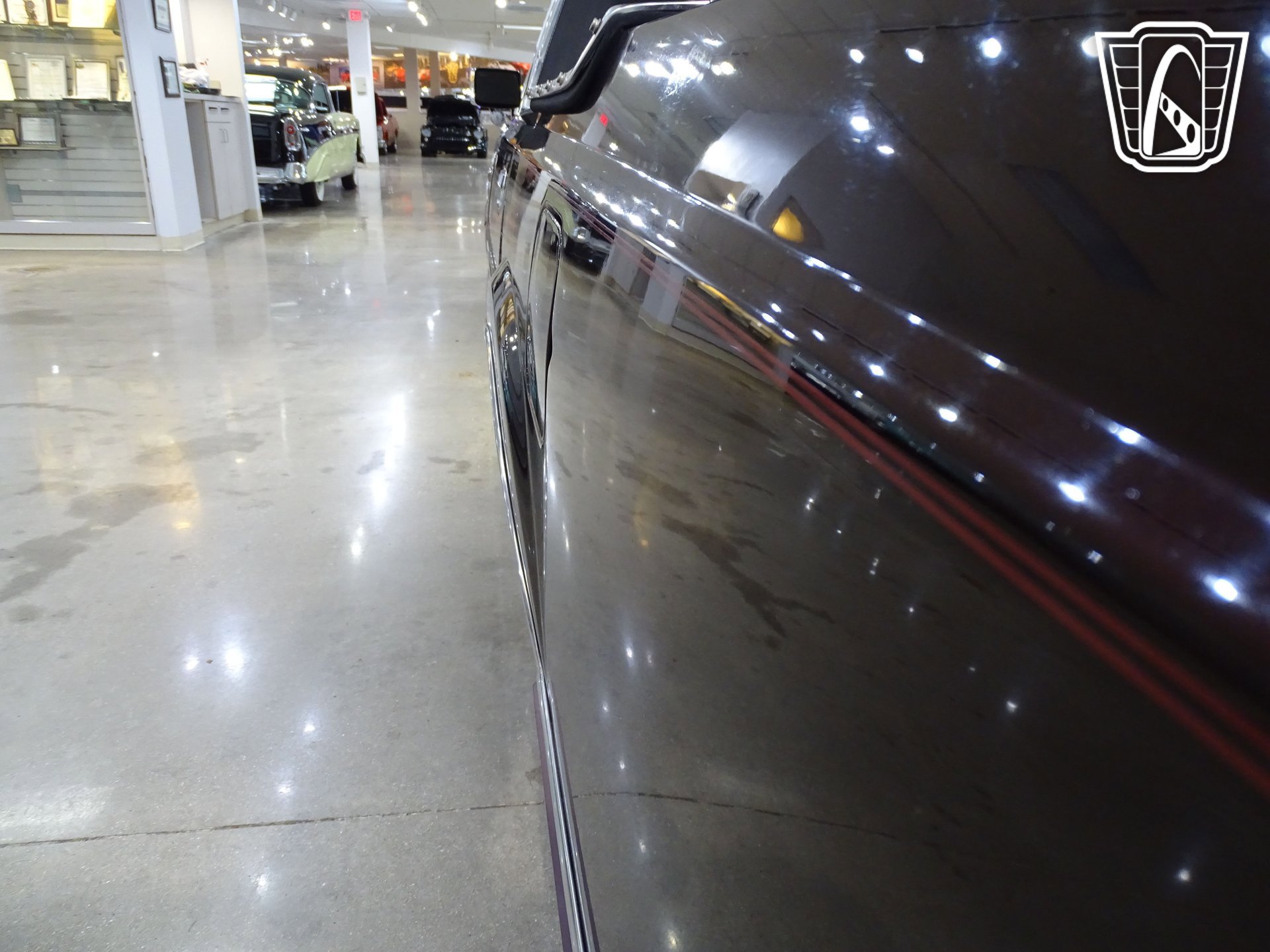 Used 1988 Lincoln Town Car RWD image 38