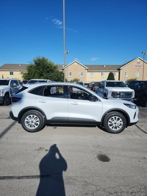 New 2026 Ford Escape Active w/ Tech Pack #1 AWD/4WD image 8