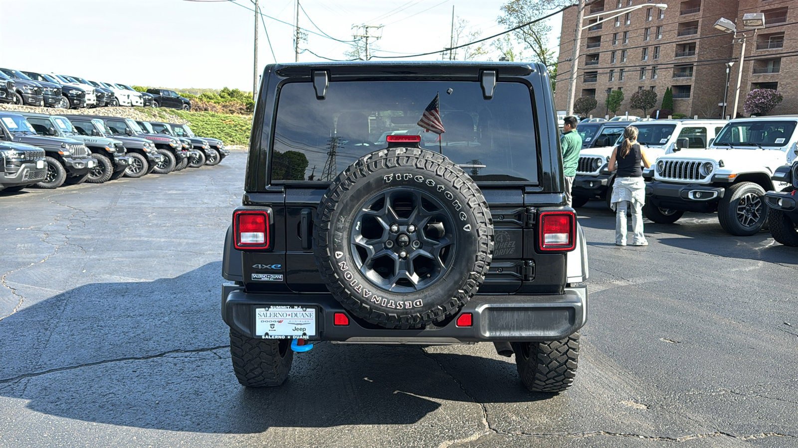 Certified 2023 Jeep Wrangler Unlimited w/ Sun & Screen Package AWD/4WD image 6