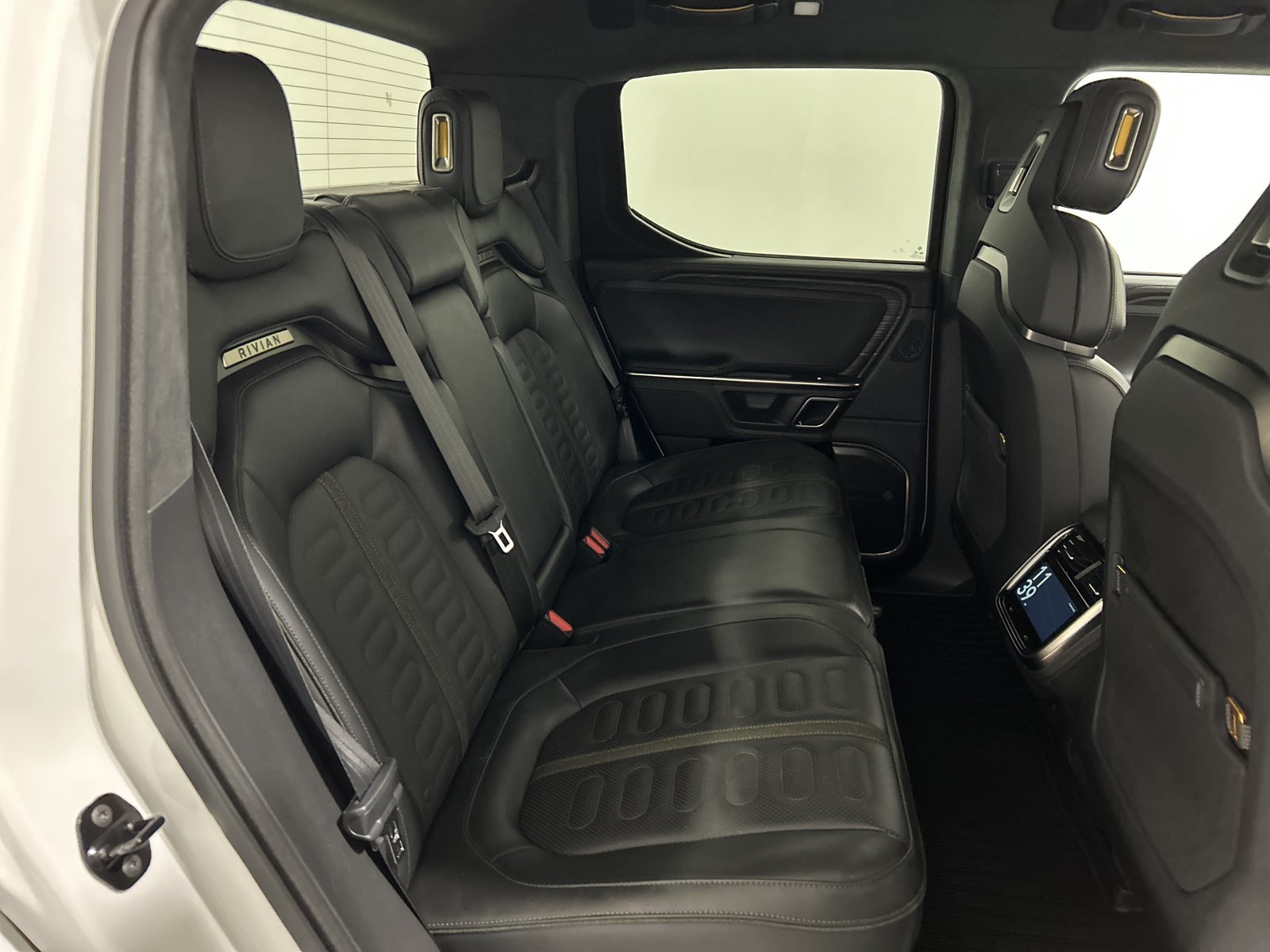 Used 2024 Rivian R1T Adventure Quad AWD/4WD image 22