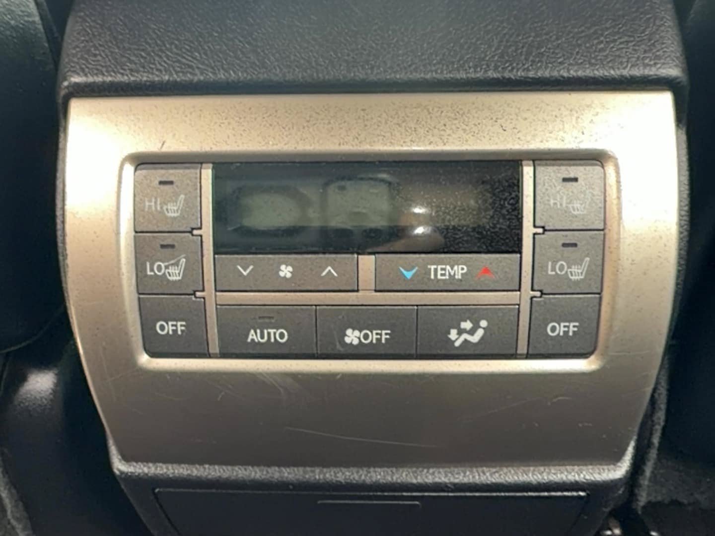 Used 2013 Lexus GX 460 AWD/4WD image 22