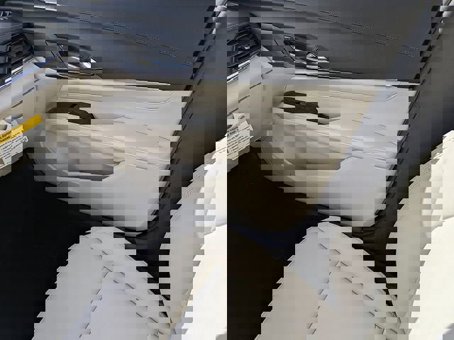 New 2026 Cadillac CT4 Luxury image 16