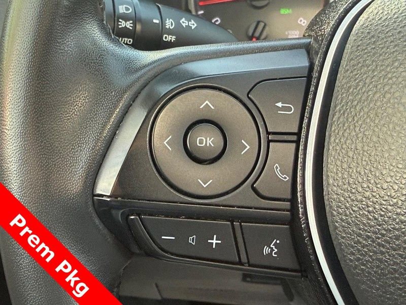 Used 2022 Toyota RAV4 XLE Premium w/ Carpet Mat Package (TMS) image 15