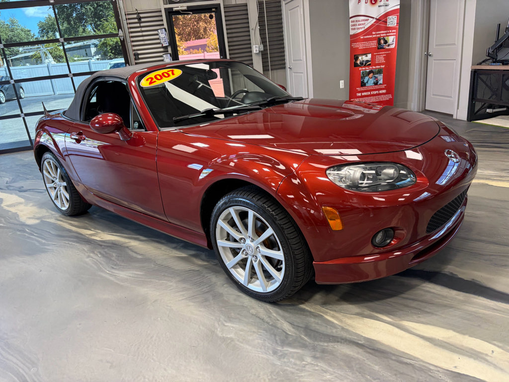 Used 2007 MAZDA MX-5 Miata Touring w/ Appearance Pkg RWD image 4