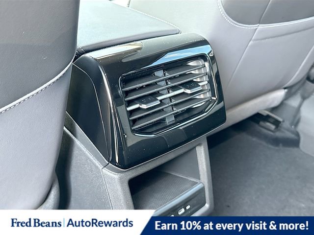 New 2025 Volkswagen ID.4 Pro AWD/4WD image 13