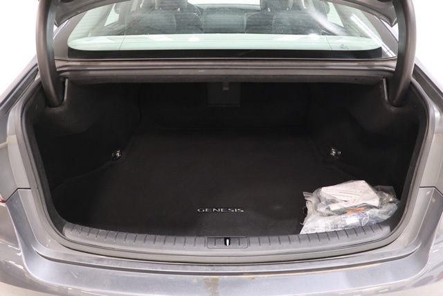 Used 2015 Hyundai Genesis 3.8 w/ Option Group 03 AWD/4WD image 32