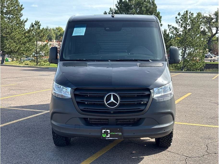 Used 2022 Mercedes-Benz Sprinter 2500 image 2