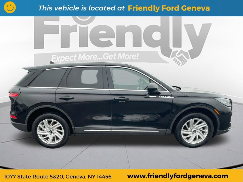 Used 2023 Lincoln Corsair AWD image 6