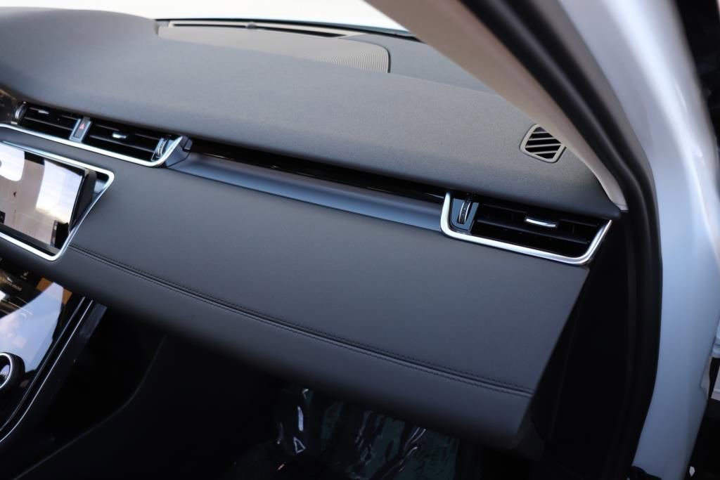 Used 2023 Land Rover Range Rover Evoque SE image 48