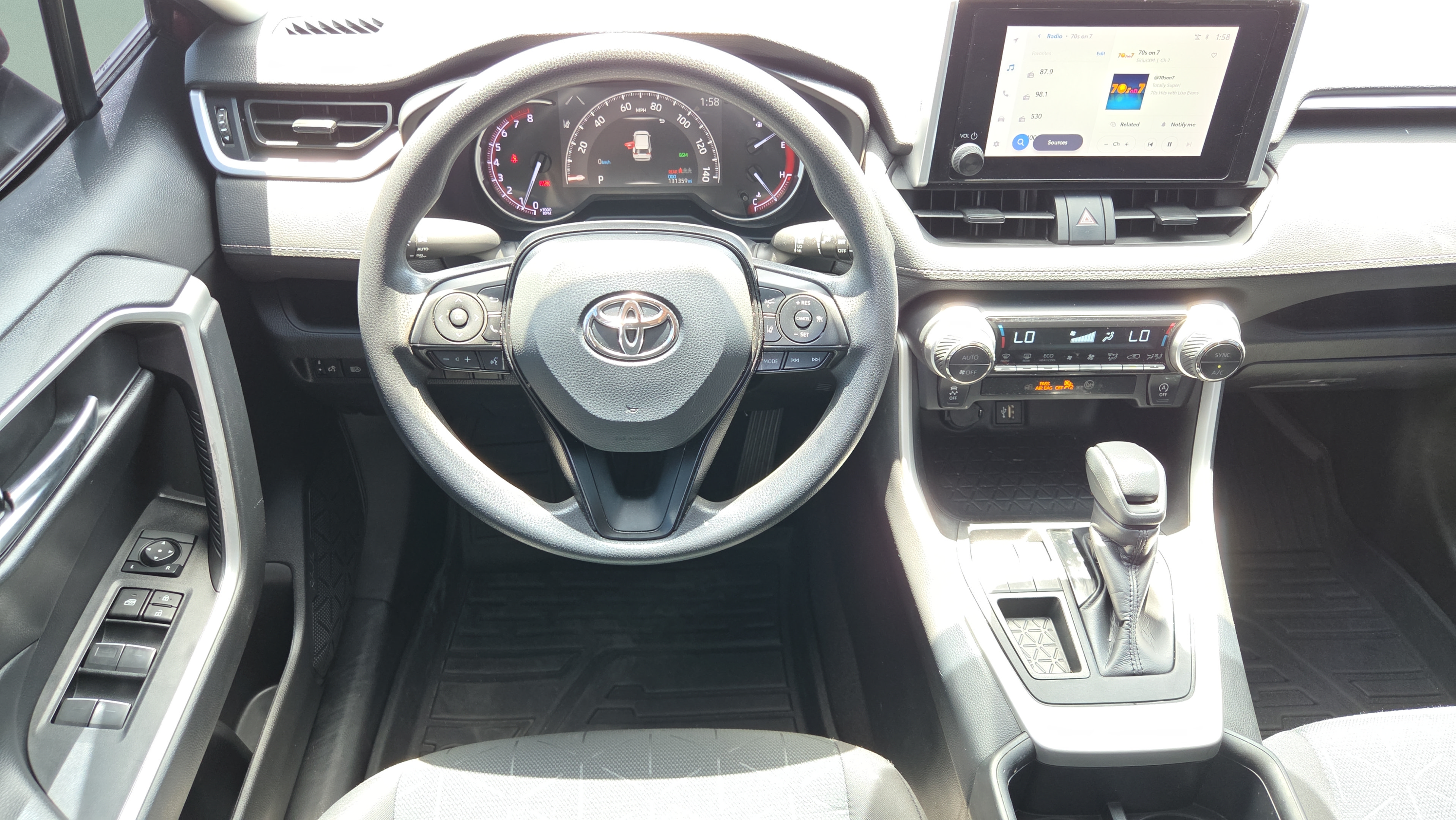 Used 2023 Toyota RAV4 XLE w/ Convenience Package FWD image 12