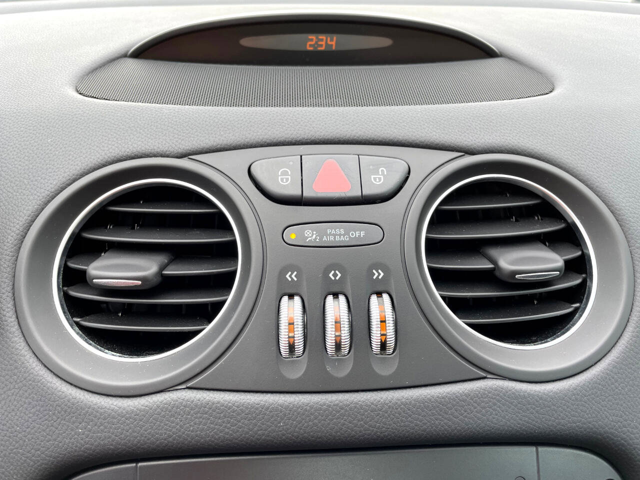 Used 2009 Mercedes-Benz SL 550 image 10