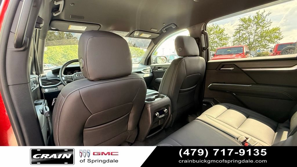 Used 2026 GMC Acadia Elevation FWD image 31