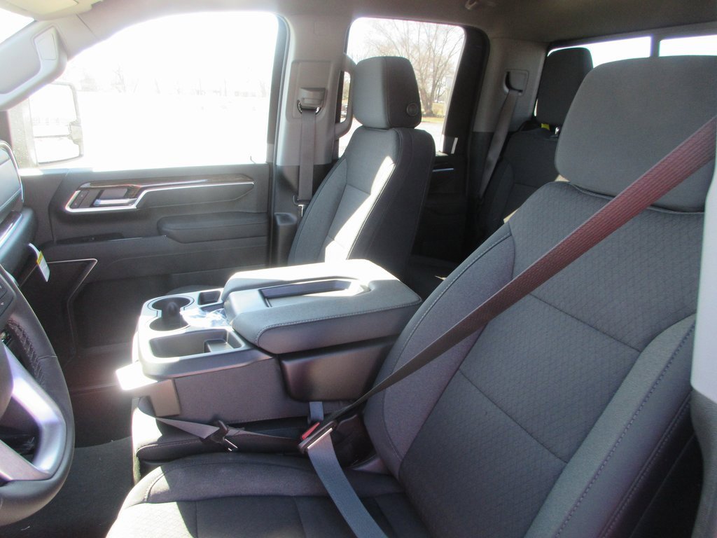 New 2026 GMC Sierra 2500 SLE w/ SLE Value Package; image 14
