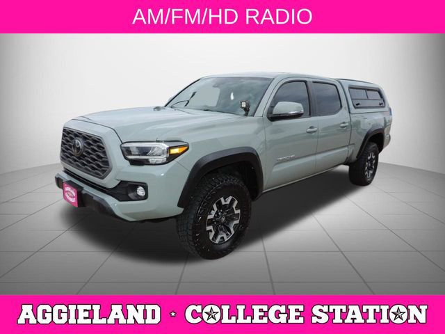 Used 2022 Toyota Tacoma TRD Off-Road w/ Technology Package image 8