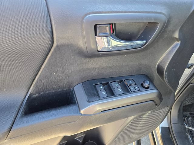 Used 2023 Toyota Tacoma TRD Off-Road AWD/4WD image 25