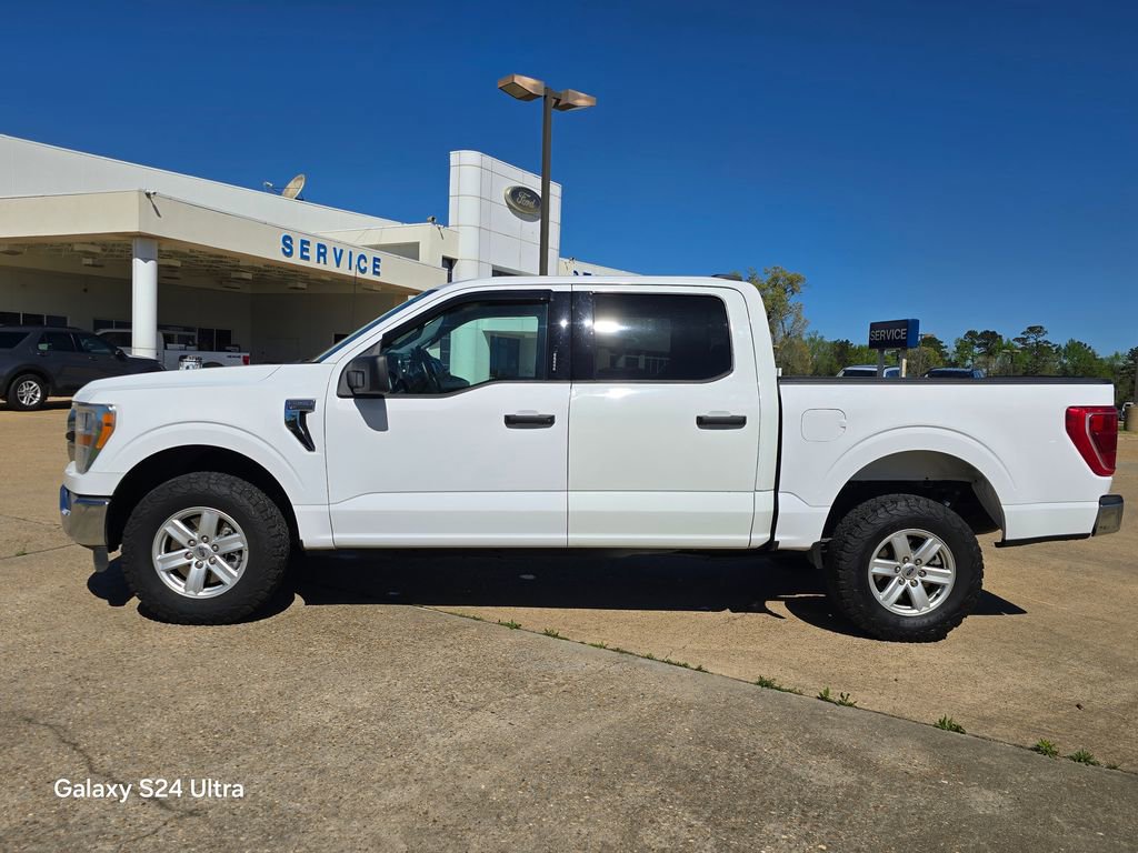 Used 2022 Ford F150 XLT w/ Equipment Group 301A Mid image 2