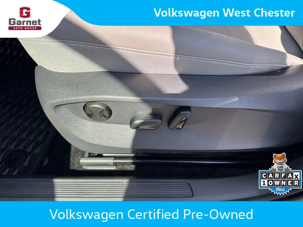 Certified 2024 Volkswagen Taos SE AWD/4WD image 15