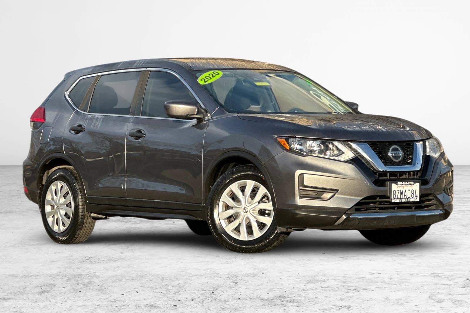 Used 2020 Nissan Rogue S image 2