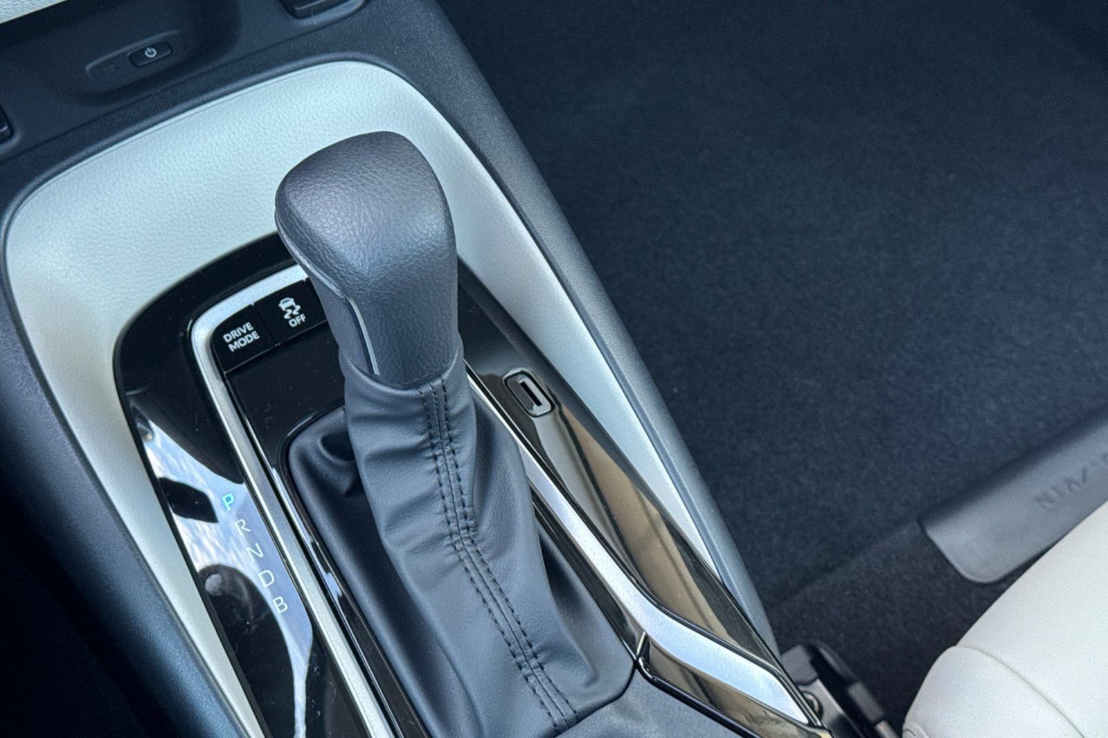 New 2026 Toyota Corolla XLE FWD image 17