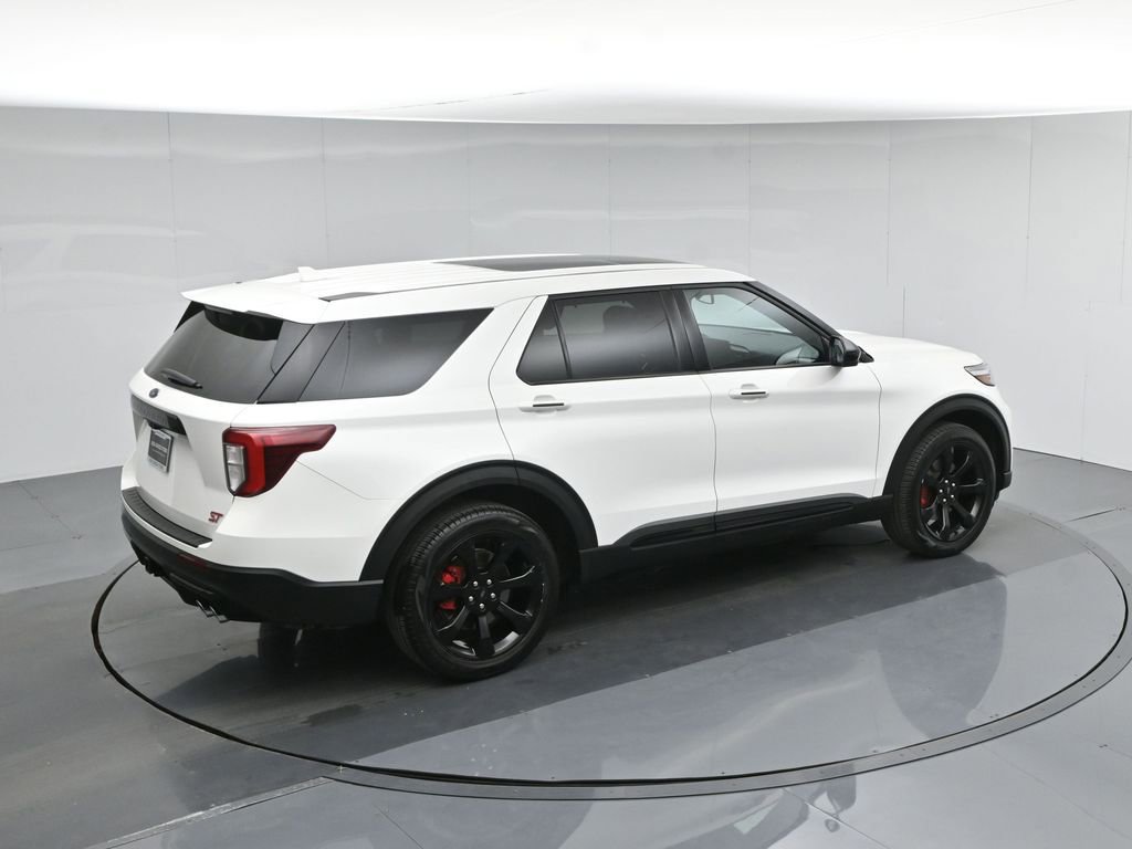 Certified 2022 Ford Explorer ST w/ ST Street Pack image 43