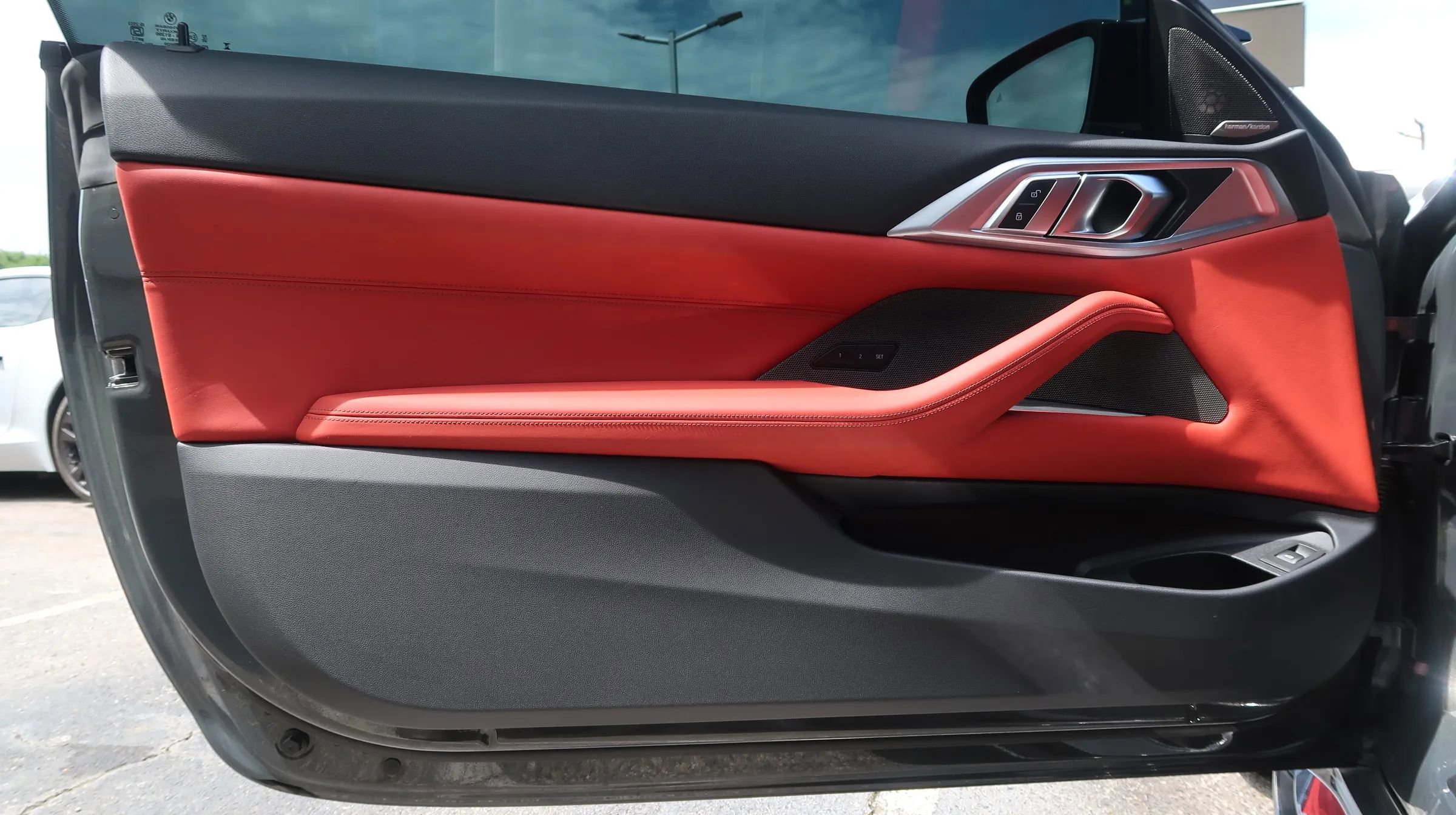 Used 2025 BMW M4 Coupe w/ Executive Package RWD image 40