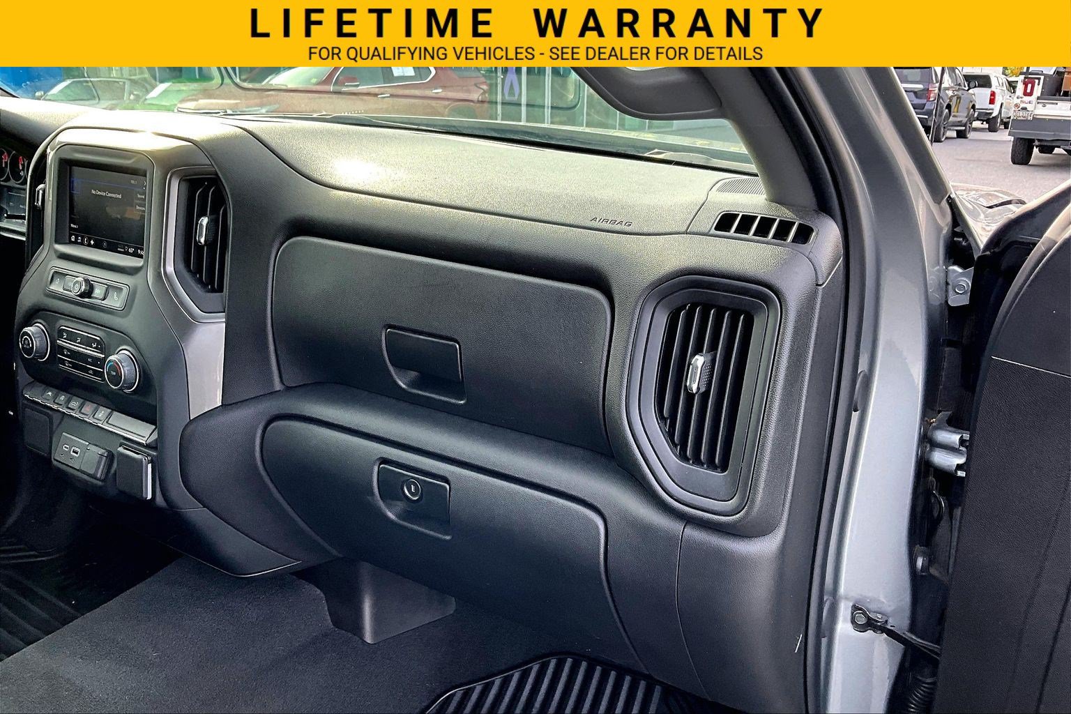 Used 2024 Chevrolet Silverado 1500 Custom w/ Turbomax Blackout Package AWD/4WD image 17