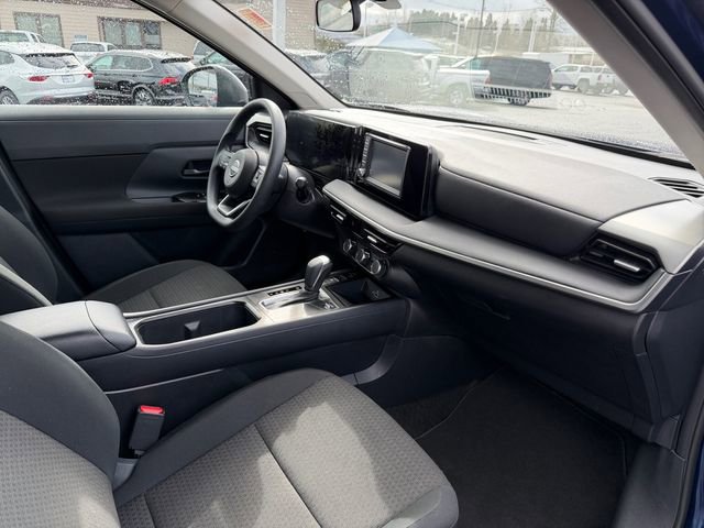 Used 2025 Nissan Kicks S image 33