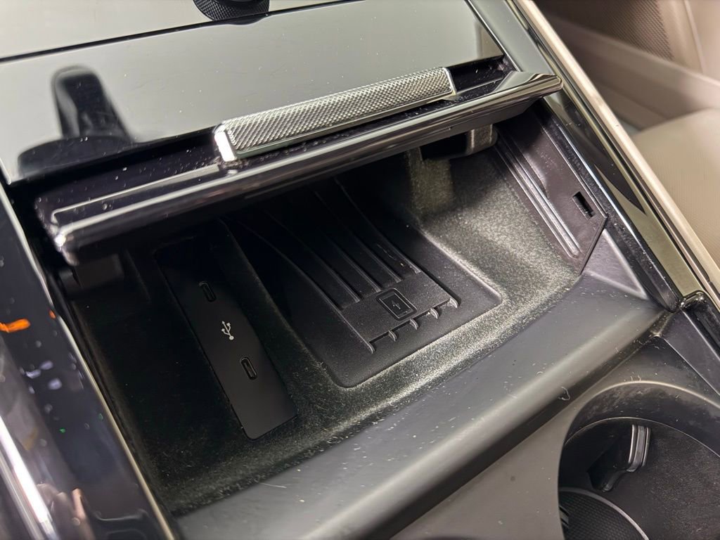 Certified 2025 Porsche Panamera 4 image 26