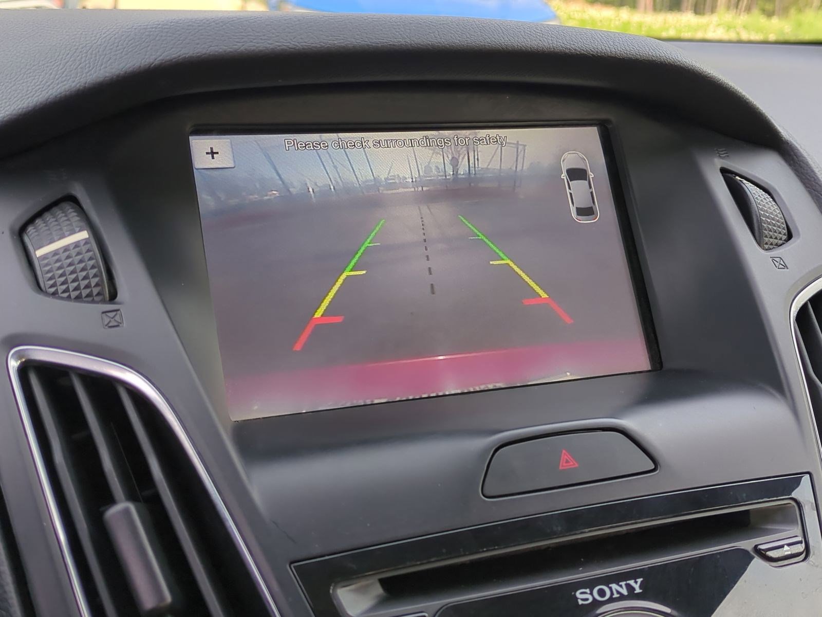 Used 2017 Ford Focus SEL image 24