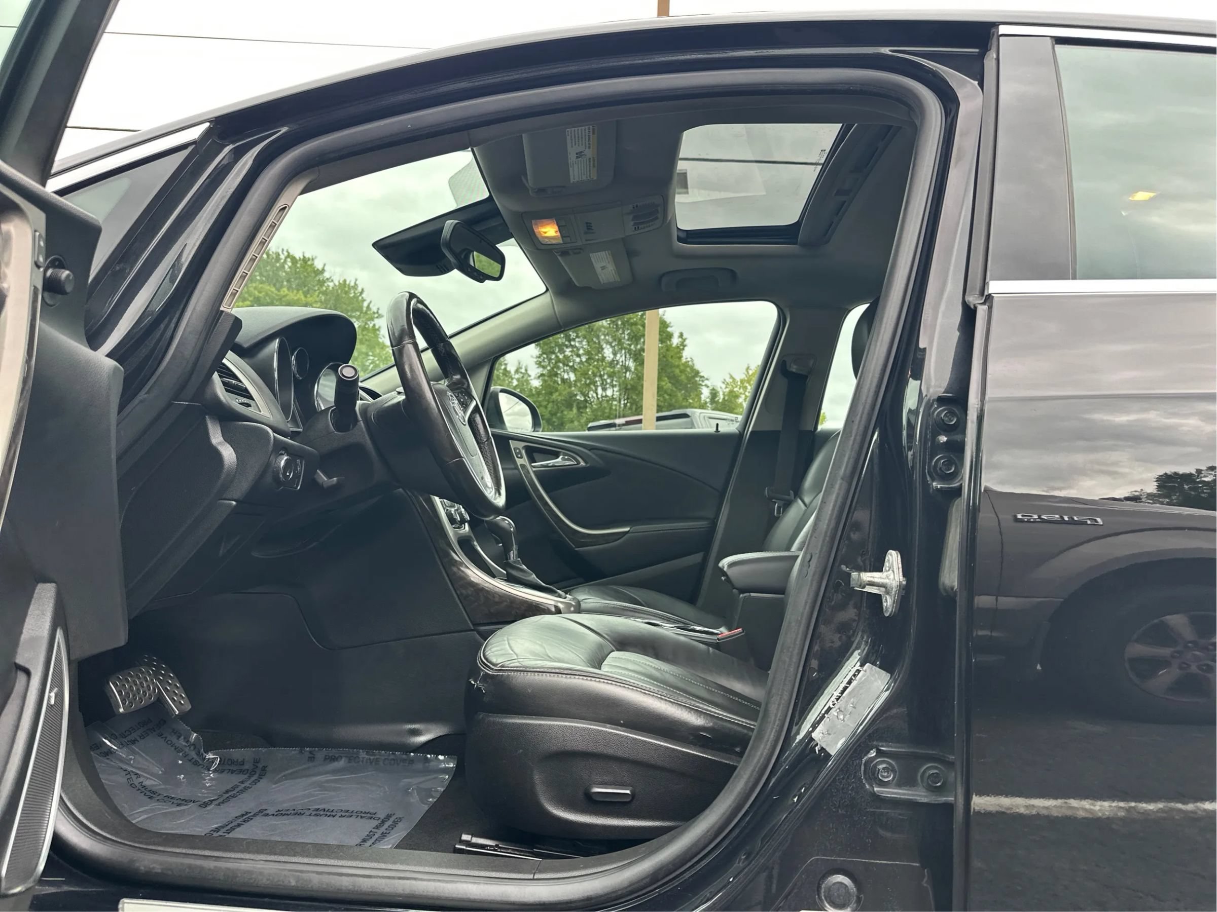 Used 2015 Buick Verano Premium FWD image 9
