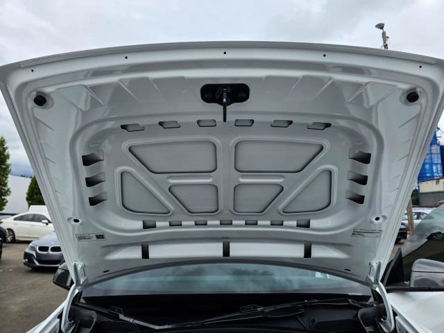 Used 2026 Tesla Model Y AWD image 17