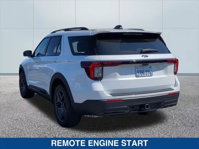 Used 2026 Ford Explorer ST-Line w/ ST-Line Street Pack RWD image 3