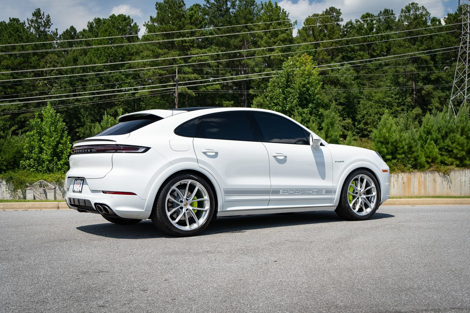 Used 2024 Porsche Cayenne S AWD/4WD image 20