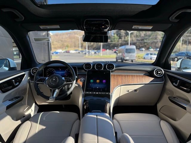 Used 2026 Mercedes-Benz GLC 300 4MATIC image 26