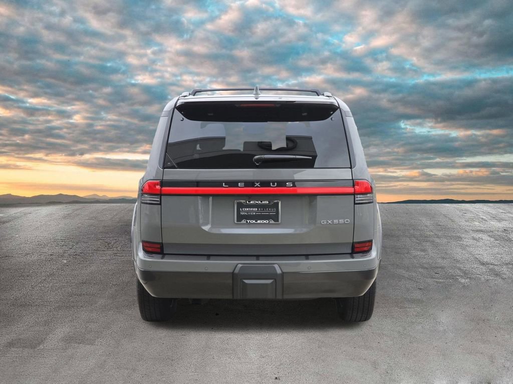 Used 2024 Lexus GX 550 w/ Accessory Package (Z1) image 7