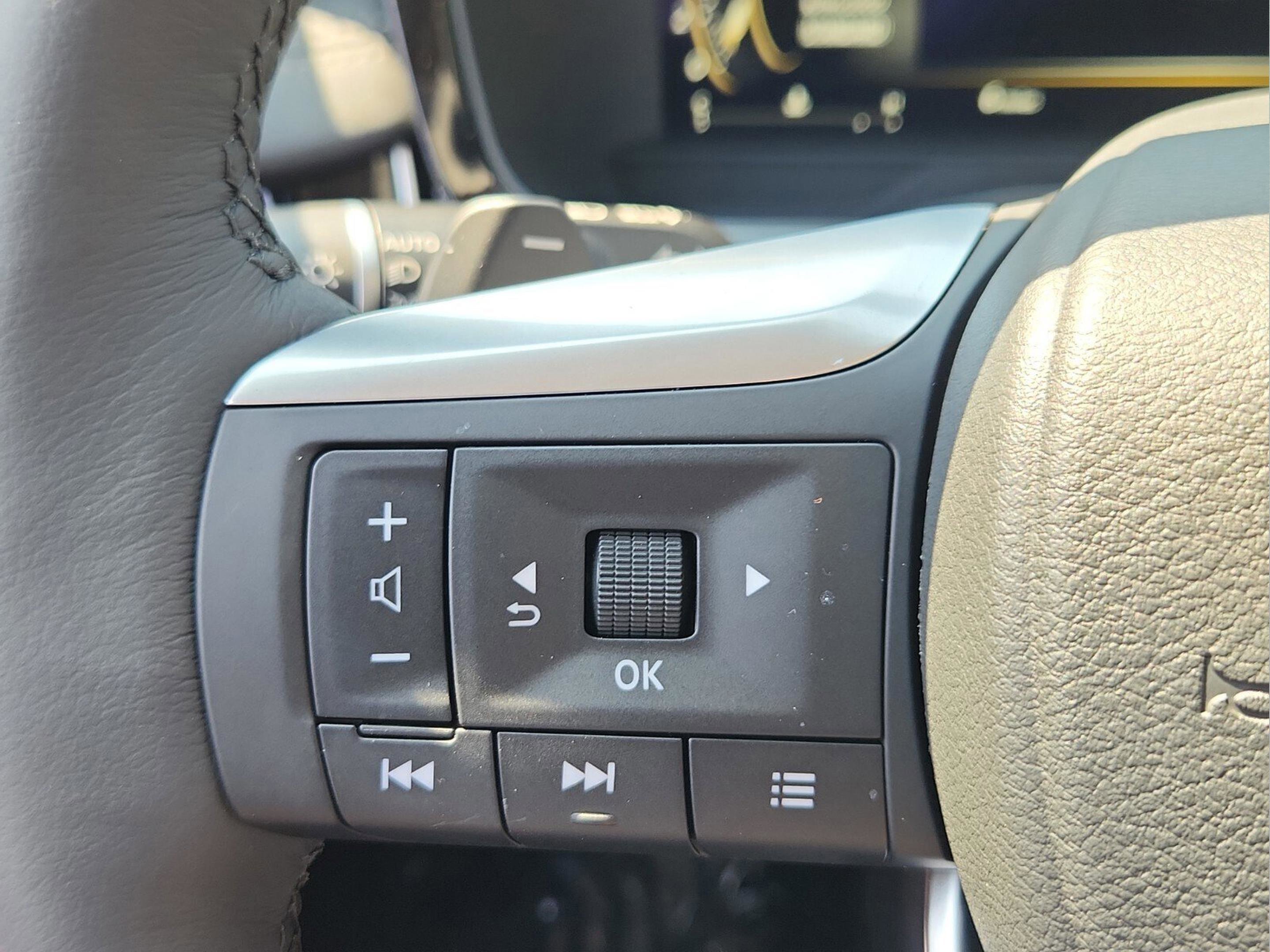 New 2026 INFINITI QX60 Luxe image 21