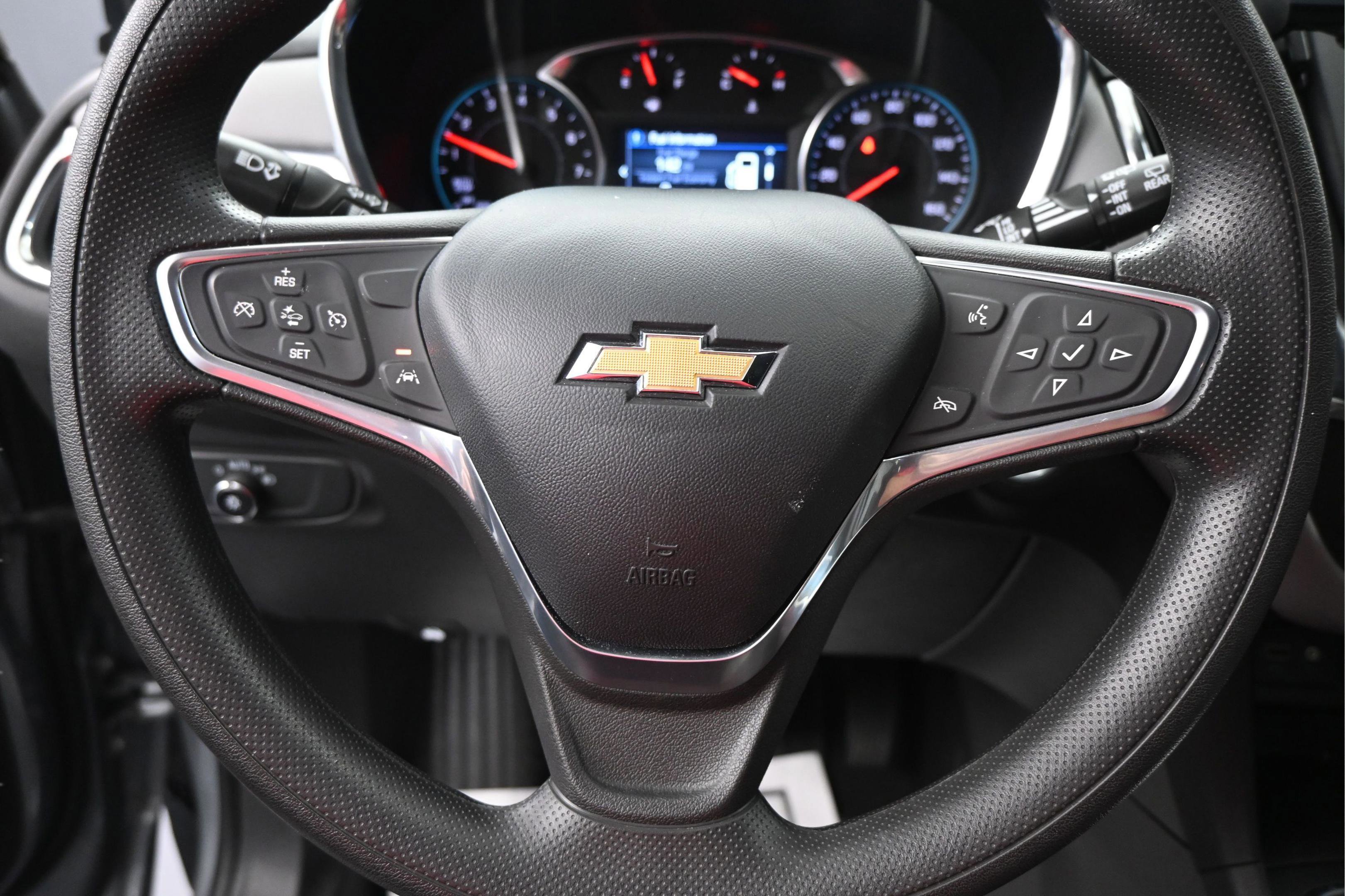 Used 2023 Chevrolet Equinox LS w/ LS Convenience Package FWD image 26
