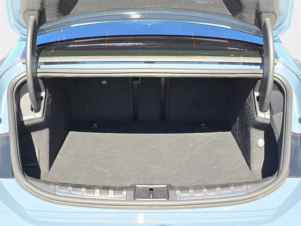 Used 2024 Audi e-tron GT Premium Plus image 14