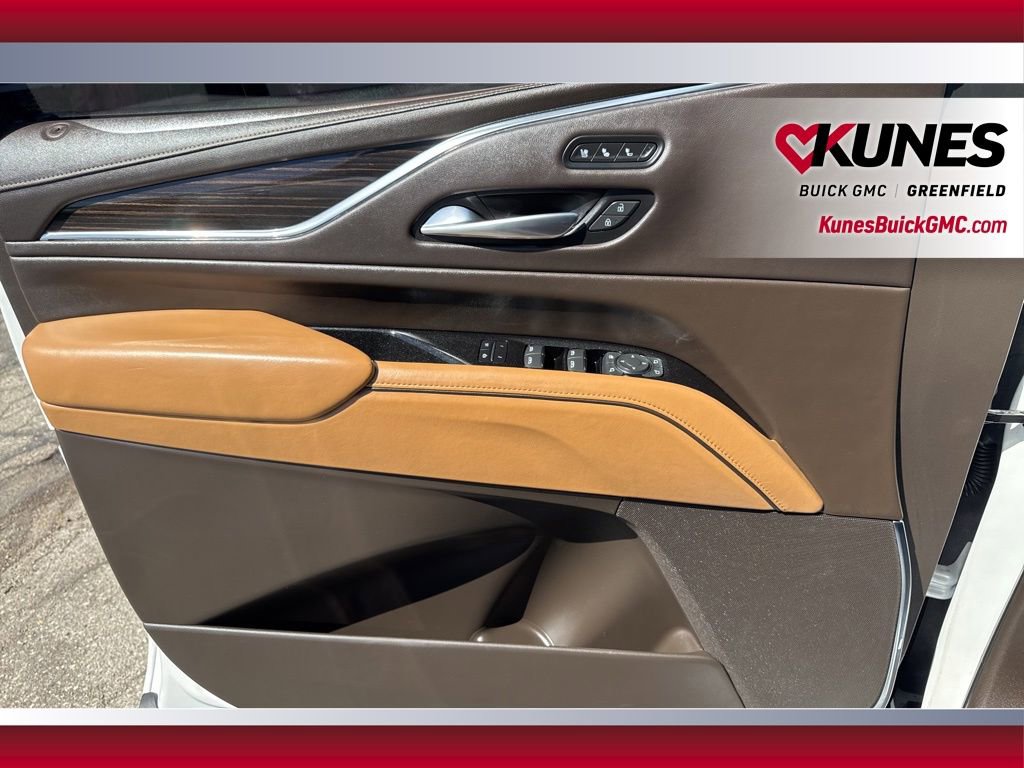 Used 2021 Cadillac Escalade Sport w/ Driver Assist Tech Package image 31