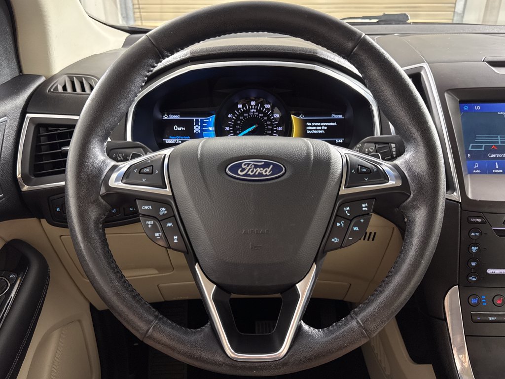 Used 2019 Ford Edge Titanium w/ Equipment Group 301A AWD/4WD image 14