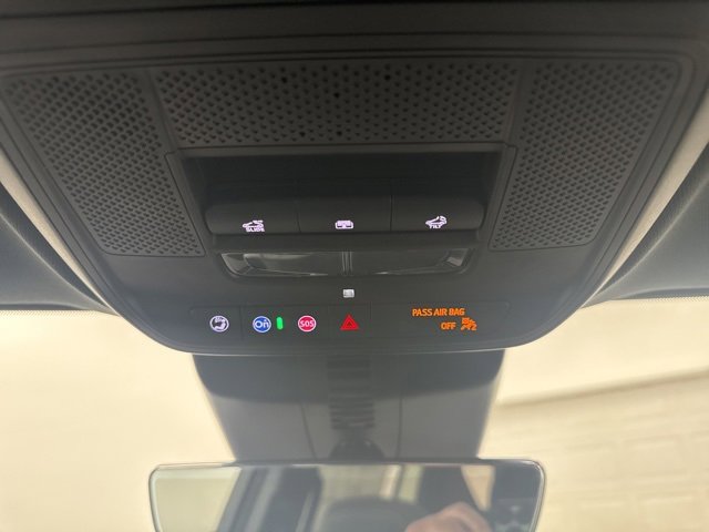 New 2026 Chevrolet Traverse LT w/ Sun and Wheel Package image 21